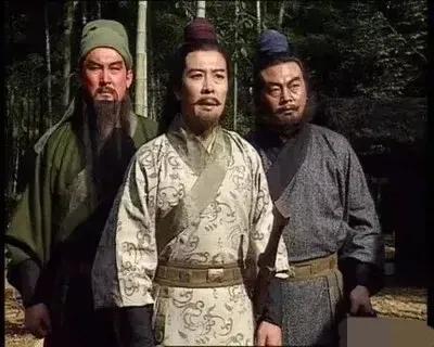 三国演义哪个版本好看？还得是94版的